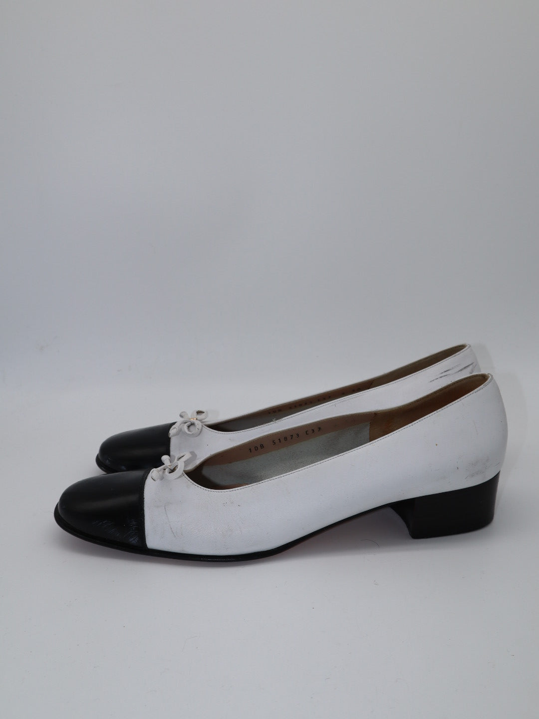 Zapatillas Ferragamo (8us)