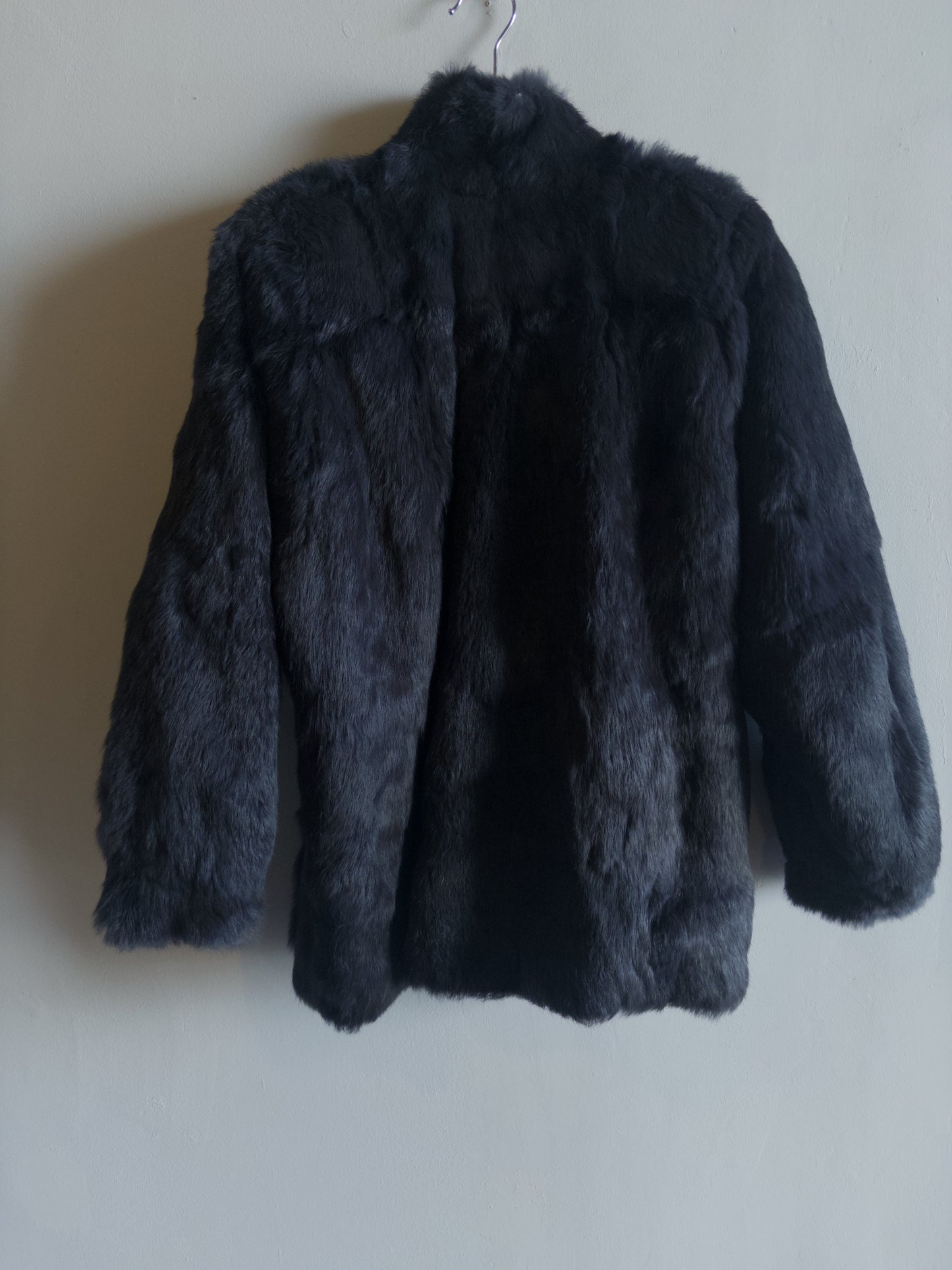 Abrigo piel de oso negro (M)