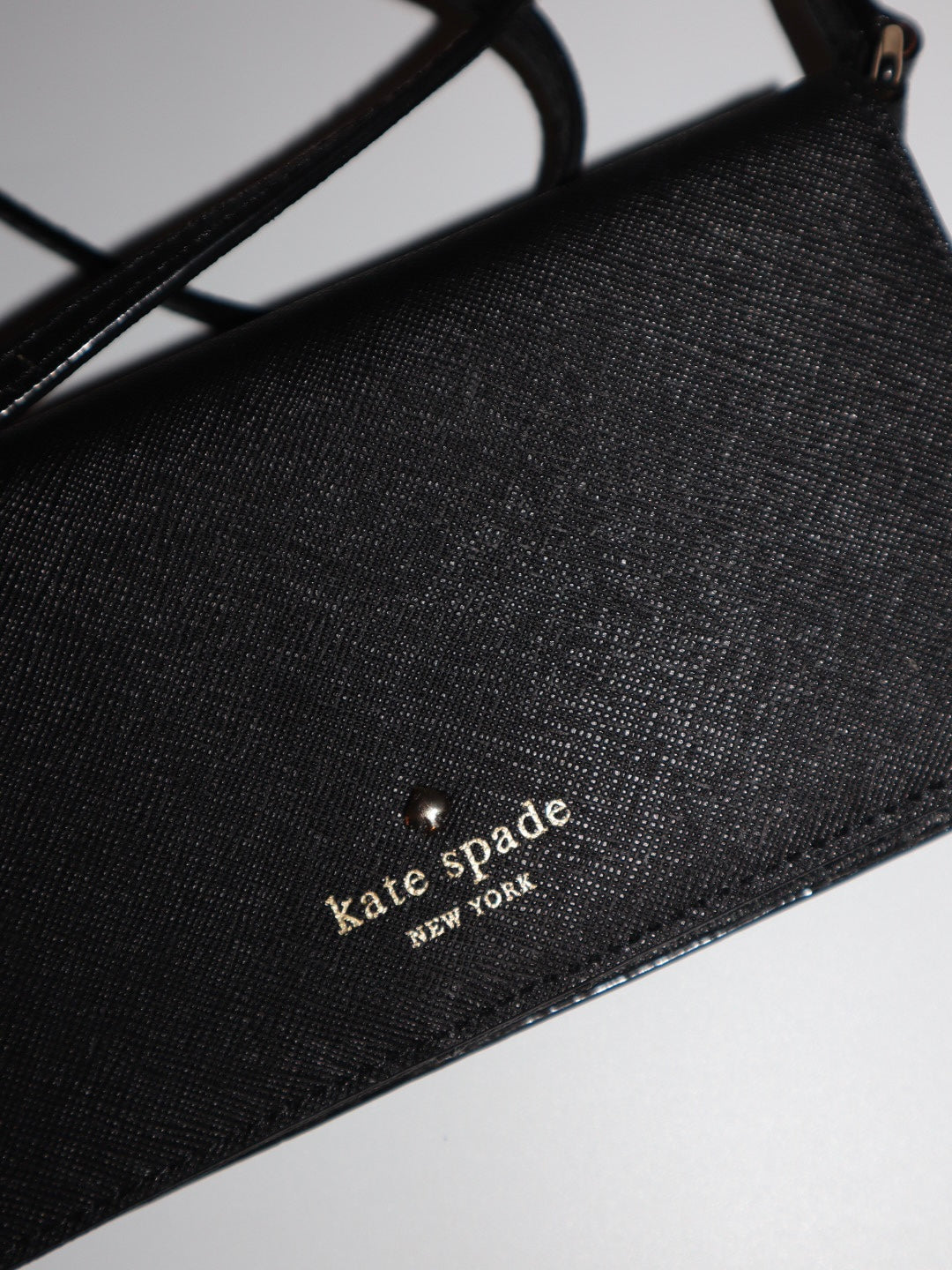 Kate spade crossbody wallet