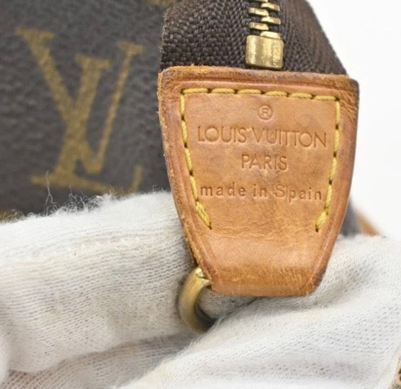Louis Vuitton Pochette (pre-order)