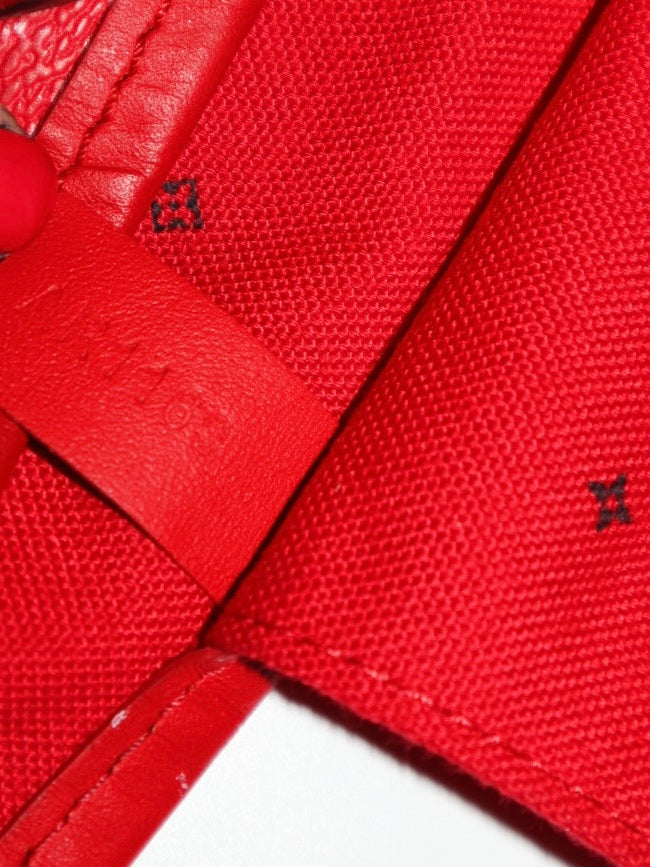 Louis Vuitton Neverfull MM escale